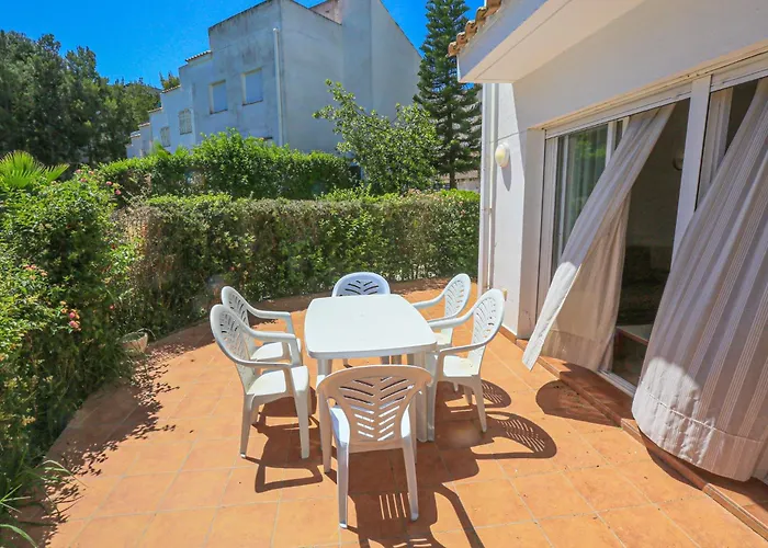 Litoral Costa Dorada - Las Cumbres Only Families